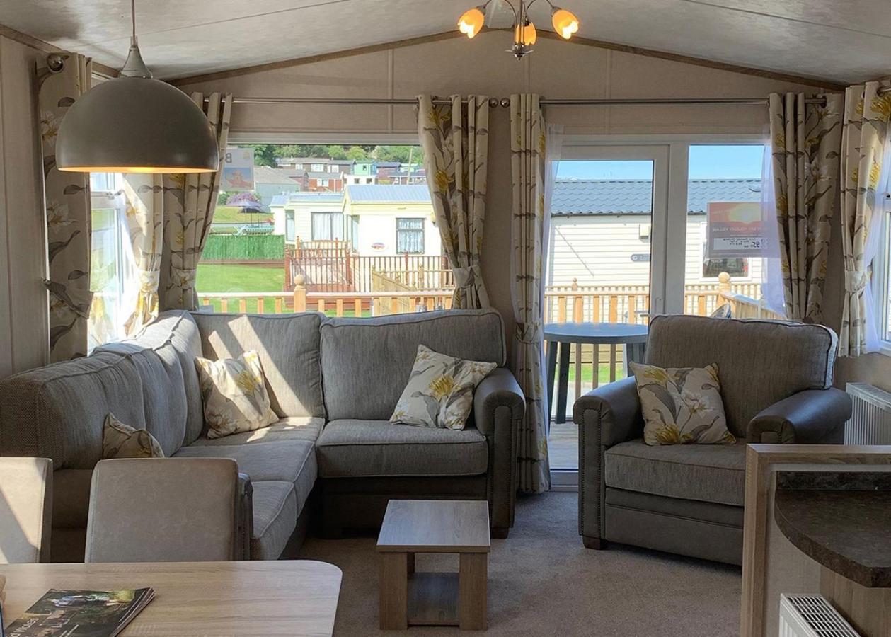 Ocean Heights Holiday Park نيو كي المظهر الخارجي الصورة